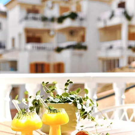 Modern Relax Oasis With Pool, 150m From The Sea 또레비에하