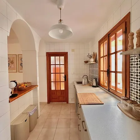 Modern Relax Oasis With Pool, 150m From The Sea 또레비에하