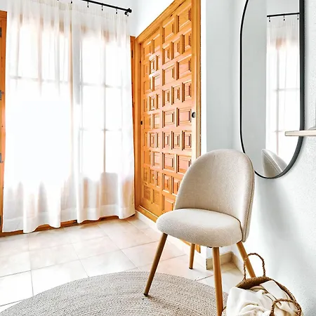 Modern Relax Oasis With Pool, 150m From The Sea 公寓 *