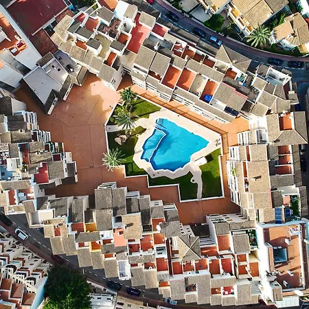 Modern Relax Oasis With Pool, 150m From The Sea 公寓 托雷维耶哈