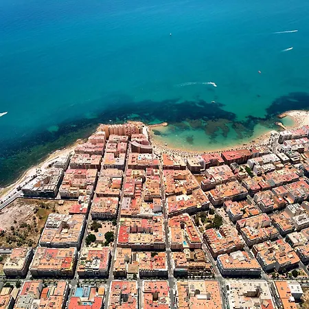 Modern Relax Oasis With Pool, 150m From The Sea 公寓 托雷维耶哈